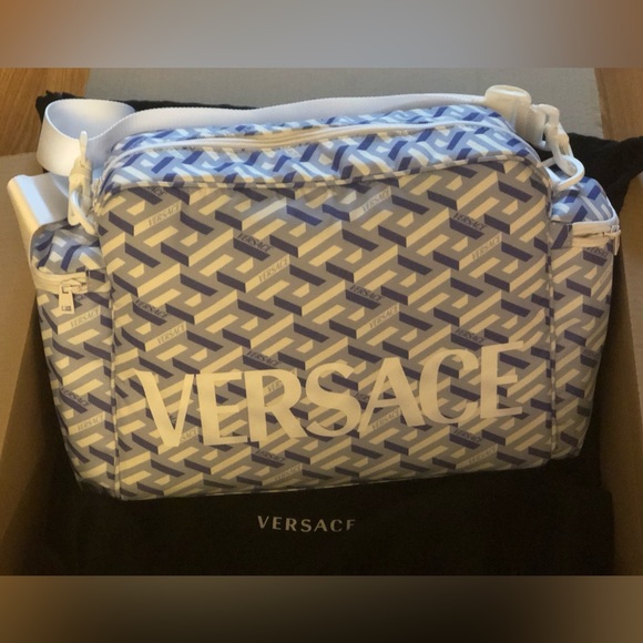 Authentic Versace Monogram Shoulder Bag - Picture 4 of 10